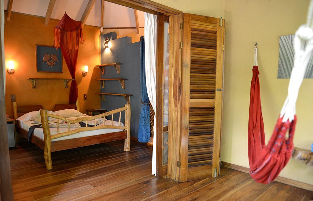 Korrigan Lodge Cahuita Room photo